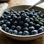 Bobičasto voće umjesto kave: kako mi je šaka borovnica promijenila produktivnost i pamćenje bobicasto-voce-umjesto-kave-kako-mi-je-saka-borovnica-promijenila.webp.webp