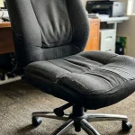 Zašto navika sjedenja prekriženih nogu smeta lakoći u tijelu? zasto-navika-sjedenja-prekrizenih-nogu-smeta-lakoci-u-tijelu.webp.webp